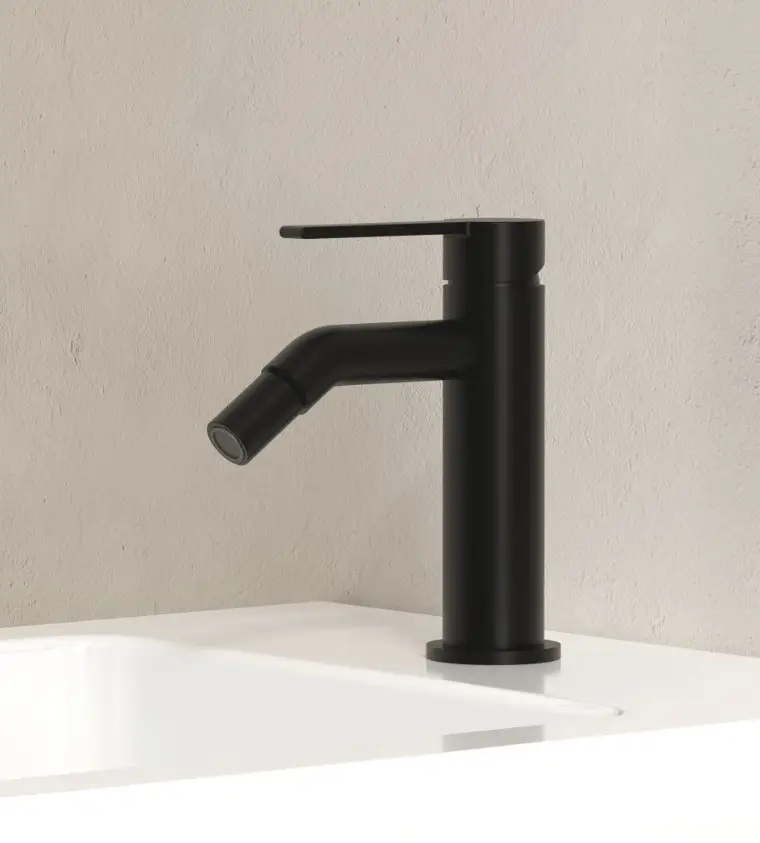 Lire la suite à propos de l’article Robinetterie thermostatique : sécurité et confort dans la douche